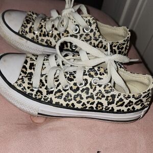 Converse Leopard Print Kids Sneakers low top